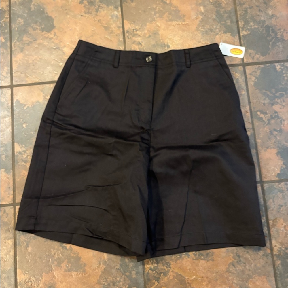 $3 SALE Talbots Black Women's Bermudas